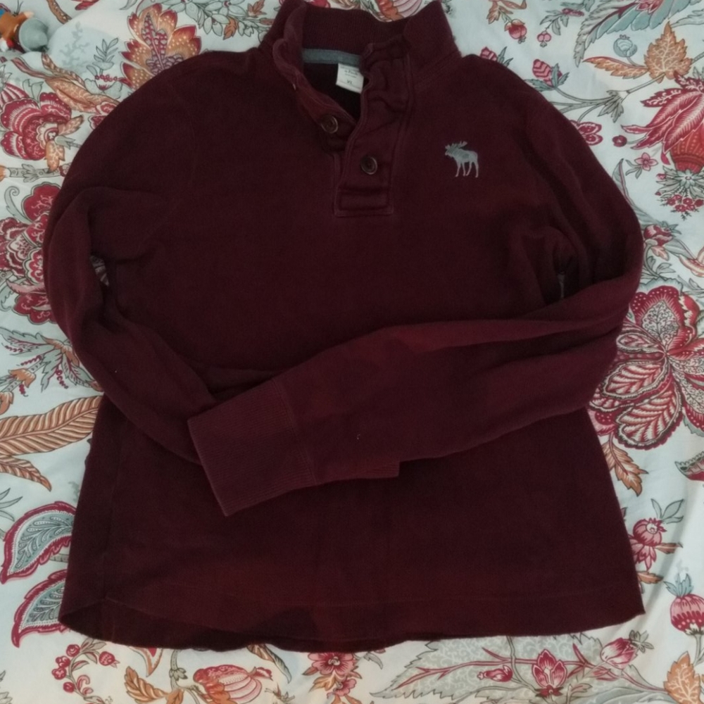 Abercrombie & Fitch Sweater